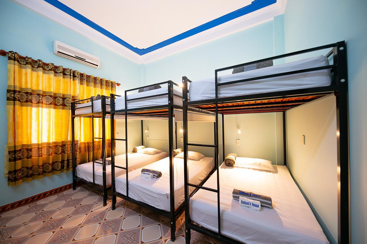 Bamboo'S House Bed & Breakfast Донг Хой Екстериор снимка